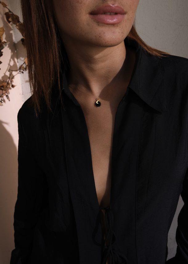 Nevidljiva Luna Onyx ogrlica